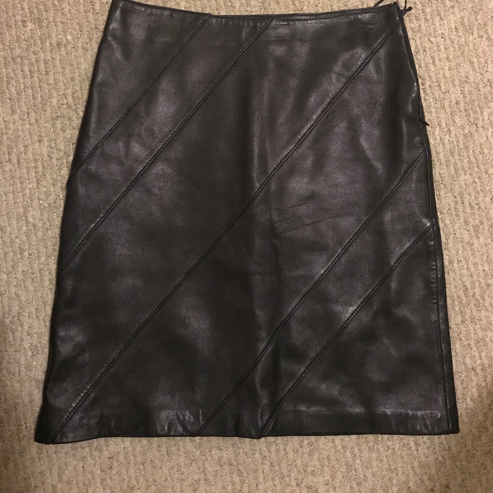 Guess leather skirt